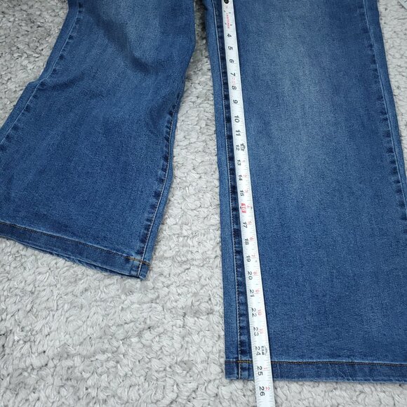 CROPPED Curve Appeal High Rise Wide Leg Stretch Blue Jeans Size 10 30 - Picture 8 of 8